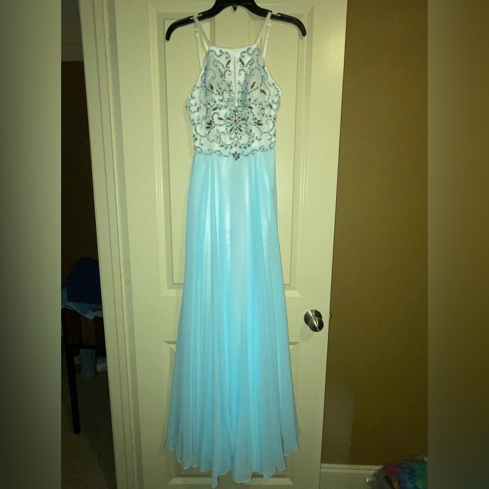 Escape Keyhole Light Blue Dress - Picture 3 of 12